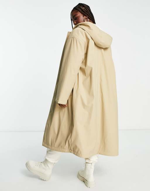 ASOS DESIGN - Rubberen regenjas met borgvoering in stone , 3 van 4