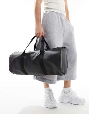 rubberized barrel holdall in black