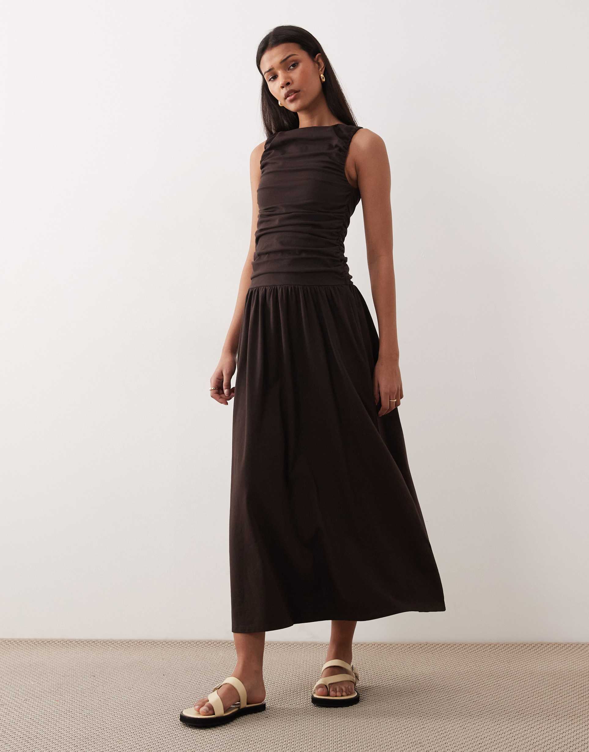 asos design ruched bodice midi dress in chocolate