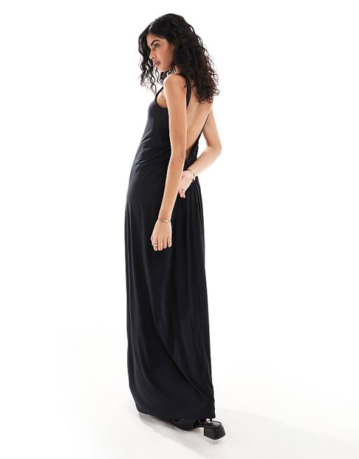 asos black maxi dress DESIGN With its plain design and sleeveless style NWT ASOS Petites Black Halter