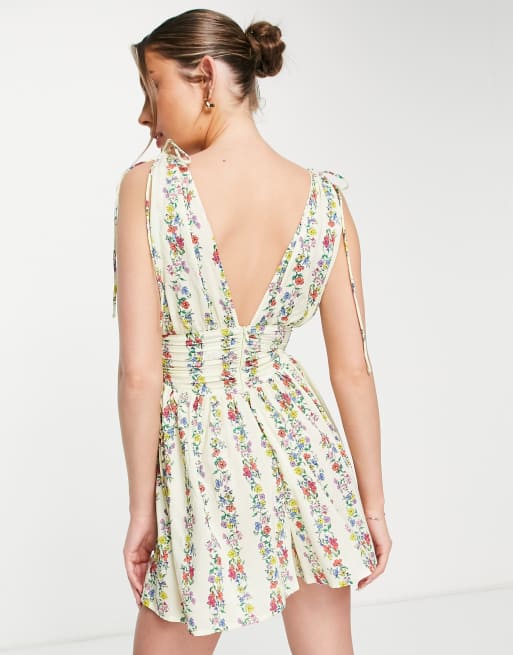 ASOS DESIGN ruched flippy romper in linear floral, 2 of 4