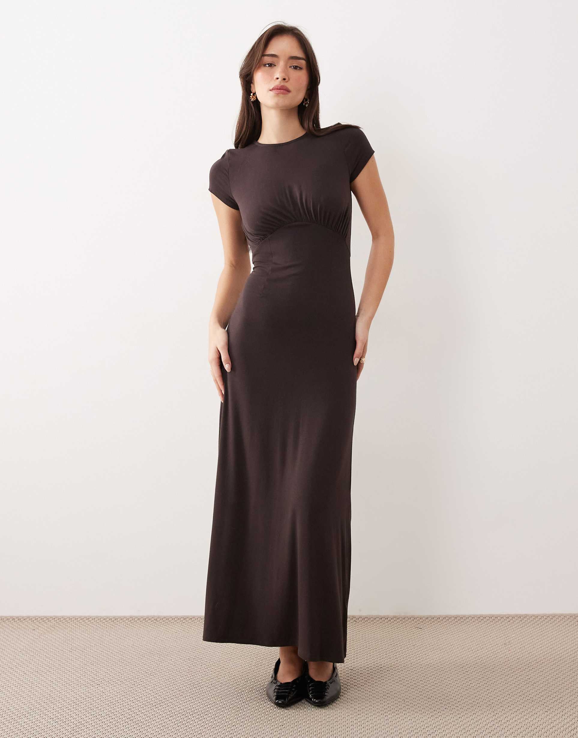 asos design ruched front midi day dress in chocolate