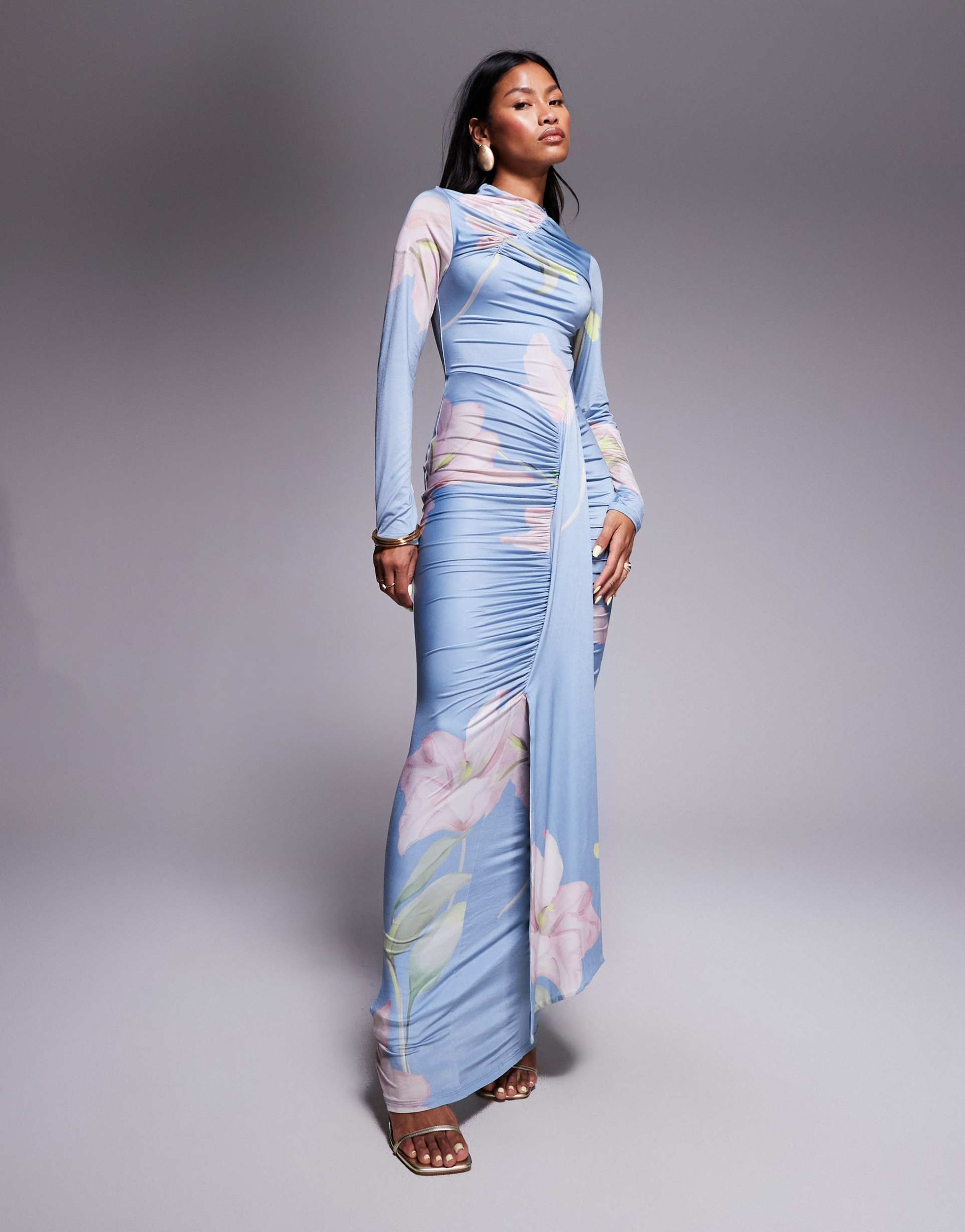 asos design ruched long sleeve maxi dress in floral print