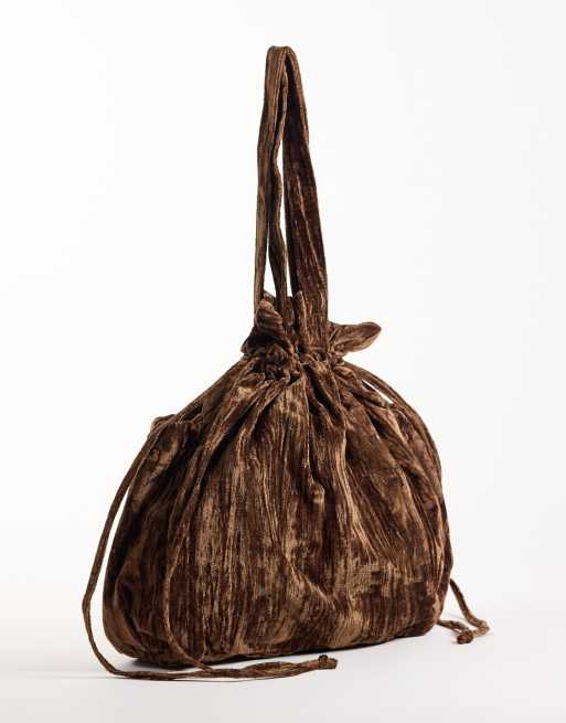 ASOS DESIGN ruched pocket tote bag in chocolate velvet, 4 of 4