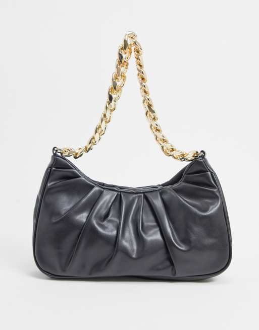 BLACK SHOULDER BAG WITH GOLD CHAIN