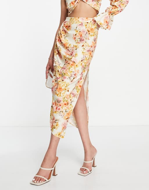 ASOS DESIGN ruched side midi skirt in soft floral (part of a set), 4 of 4