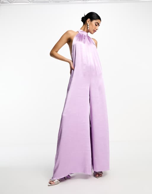 ASOS DESIGN Ruckenfreier Satin Jumpsuit in Flieder mit Neckholder Trager und weitem Bein ASOS