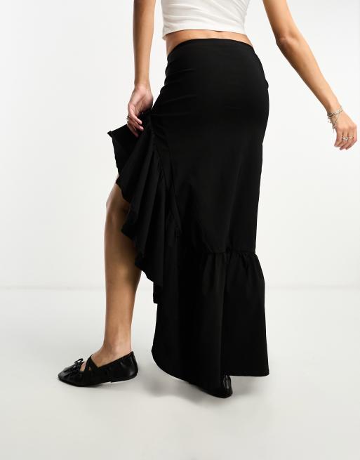 Long black maxi 2025 skirt with ruffles