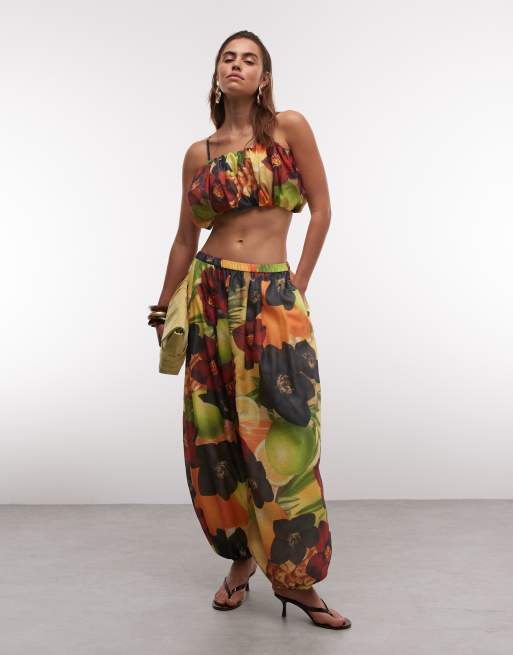 ASOS DESIGN ruffle top co-ord in tropical print, 4 of 8