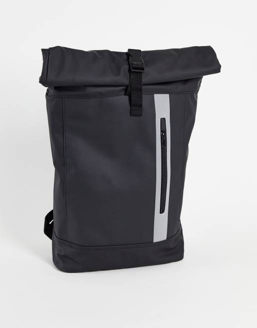 ASOS DESIGN - Rugzak met omgeslagen bovenkant, rubberen afwerking, reflecterende rits en 20L inhoud in zwart