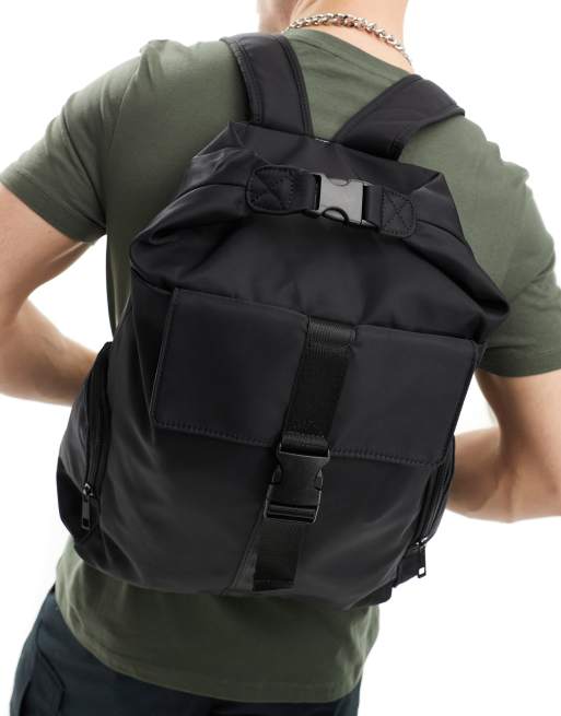 ASOS DESIGN - Rugzak met zak op de voorkant en sluiting in zwart