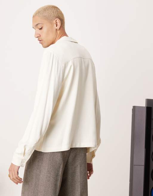 ASOS DESIGN - Ruimvallend cropped satijnen overhemd in wit, 2 van 4