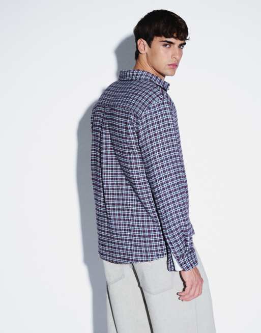 ASOS DESIGN ruimvallend geruit overhemd met ongelijke zoom in donkerblauw, 4 van 5