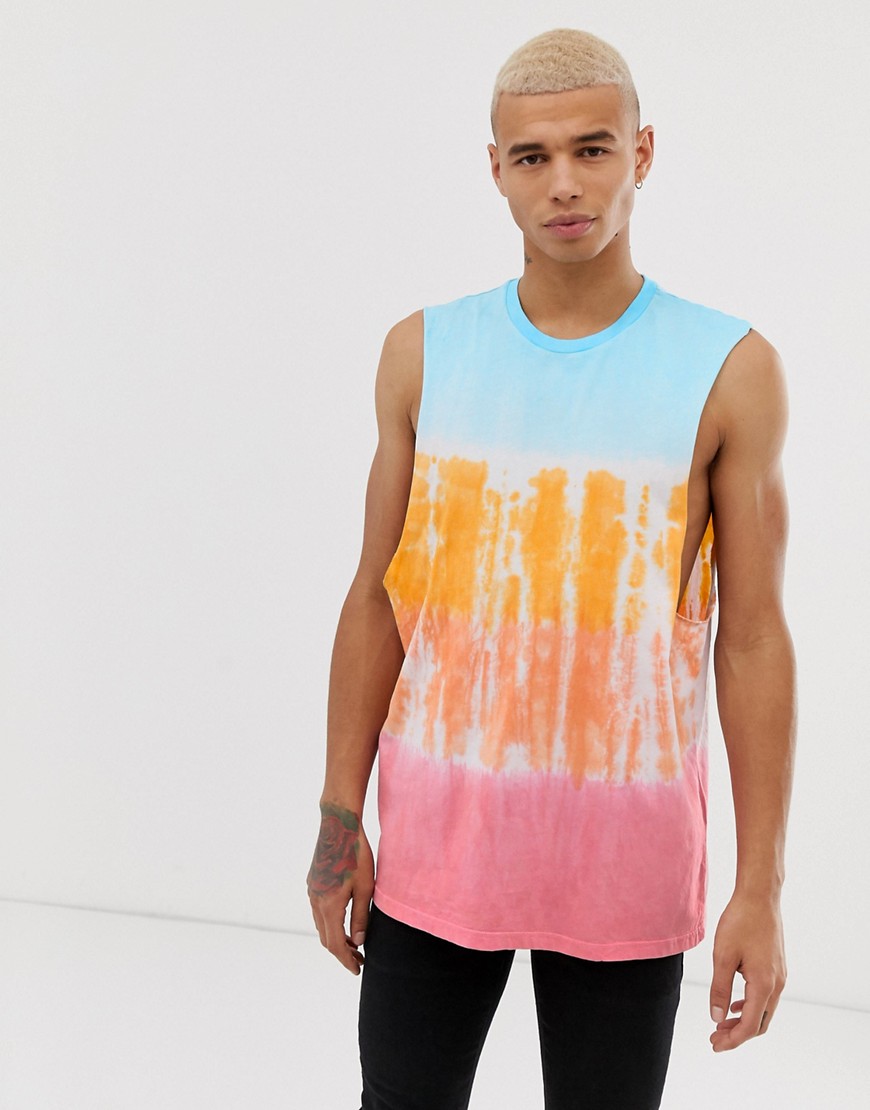 ASOS DESIGN - Ruimvallend mouwloos T-shirt met verlaagde armsgaten en felgekleurde dip-dye-Multi