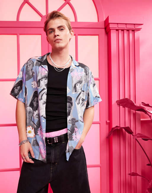 ASOS DESIGN - Ruimvallend overhemd met reverskraag en Barbie-print