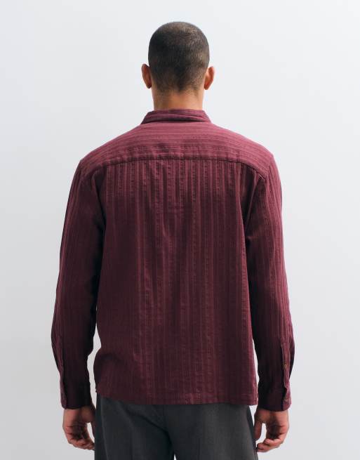 ASOS DESIGN - Ruimvallend overhemd met reverskraag en textuur in bordeauxrood, 4 van 5