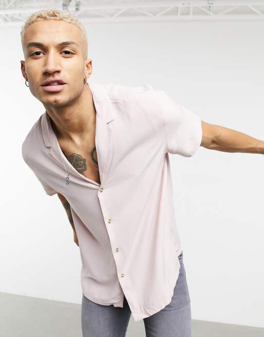 ASOS DESIGN - Ruimvallend overhemd van viscose met diepe reverskraag in zachtroze