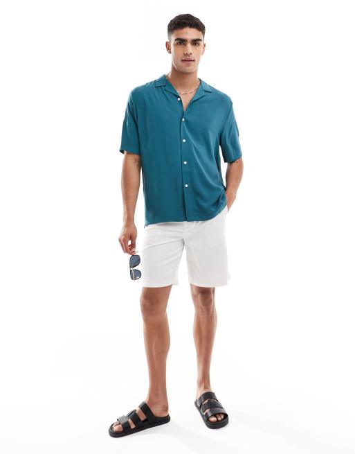 ASOS DESIGN - Ruimvallend overhemd van viscose met reverskraag in donker blauwgroen, 2 van 4