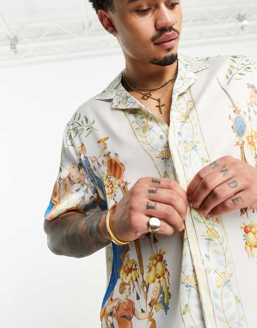 zwaartekracht Sluimeren evenwicht ASOS DESIGN - Ruimvallend satijnen overhemd met brede reverskraag,  renaissanceprint en versierde rand | ASOS