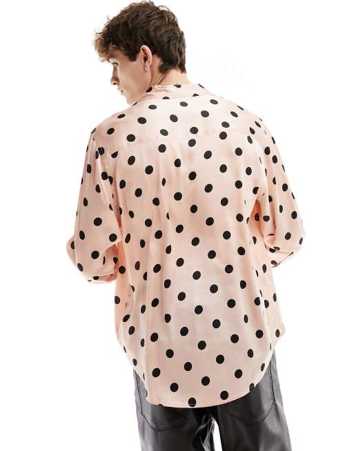 ASOS DESIGN - Ruimvallend satijnen overhemd met stippen en verlengde manchetten in oudroze, 2 van 4