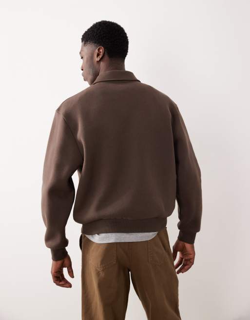 ASOS DESIGN - Ruimvallend sweatshirt met kraag, kwartrits en rechte pasvorm in bruin, 3 van 5