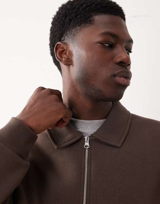 ASOS DESIGN - Ruimvallend sweatshirt met kraag, kwartrits en rechte pasvorm in bruin, 5 van 5