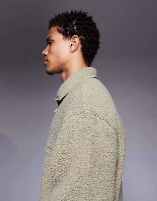 ASOS DESIGN - Ruimvallend sweatshirt van borg met opstaande boord en korte rits in beige, 4 van 5