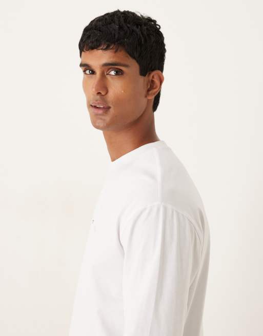 ASOS DESIGN - Ruimvallend T-shirt met lange mouwen en print op de borst in wit