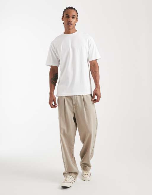 ASOS DESIGN - Ruimvallend T-shirt met print op de achterkant in wit, 2 van 5