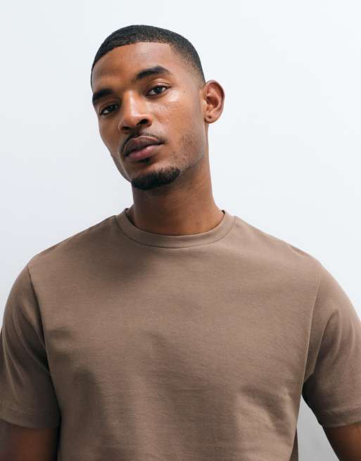 ASOS DESIGN - Ruimvallend T-shirt van zware stof in bruin, 2 van 5