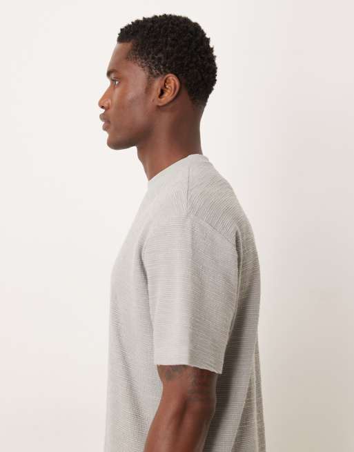 ASOS DESIGN - Ruimvallend T-shirt van zware stof in grijs bouclé , 4 van 5