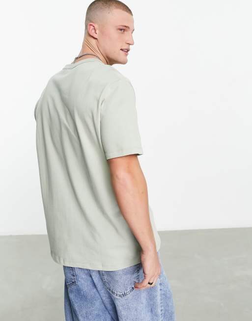 ASOS DESIGN - Ruimvallend T-shirt van zware stof in kaki met wassing , 3 van 4