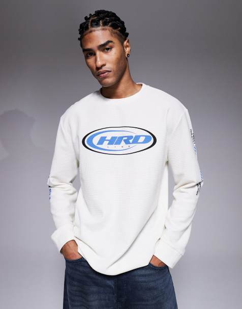 ASOS DESIGN - Ruimvallend T-shirt van zware stof met lange mouwen en grafische straatprints en wafelstructuur in crème - view 1