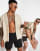 Thumbnail 1 van 4