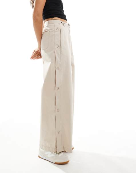 ASOS DESIGN - Ruimvallende broek met knoopdetail in stone - view 1