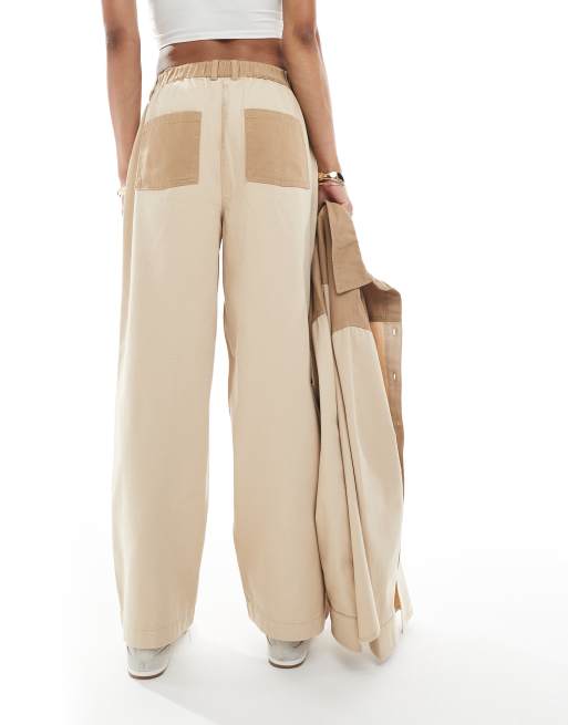 ASOS DESIGN - Ruimvallende broek met rechte pijpen en elastische taille in bruin, 2 van 4