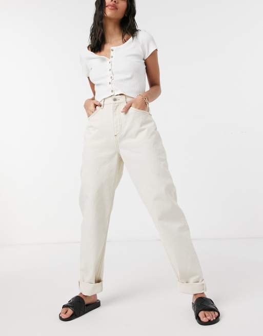 ASOS DESIGN - Ruimvallende mom jeans met hoge taille van katoenmix in ecru - CREAM