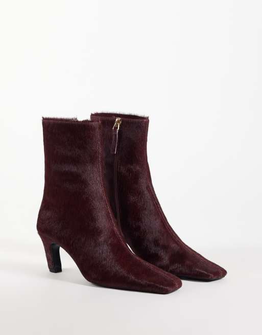 ASOS DESIGN Rumi leather square toe heeled ankle boots in burgundy hair on real leather, 2 of 4