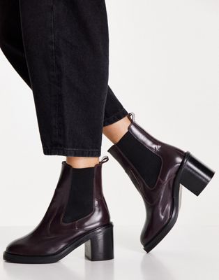 ASOS DESIGN Runaway leather chelsea boots in burgundy - ASOS Price Checker
