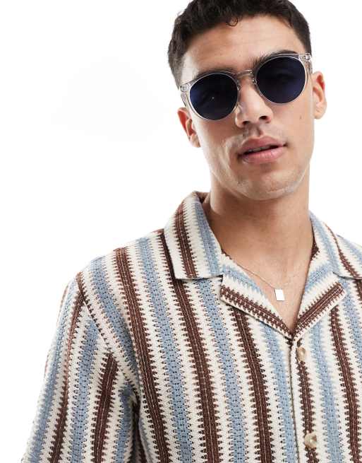 ASOS DESIGN - Runde solbriller med blå glas og gennemsigtigt krystalstel, 2 af 3