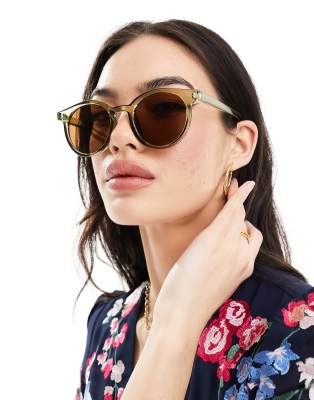 ASOS DESIGN - Runde Sonnenbrille in Kristallgrün mit braunen Gläsern