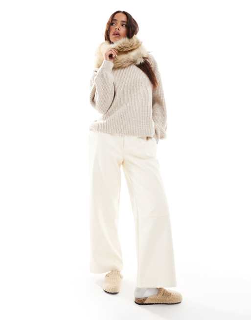 ASOS DESIGN – Rundschal aus Kunstpelz, 2 von 4