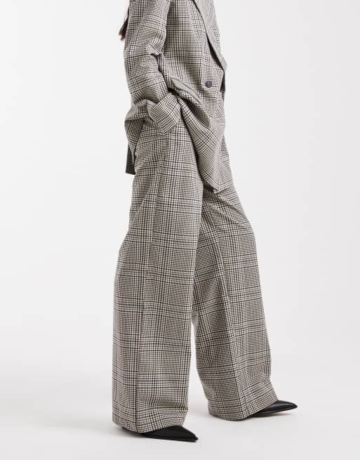 ASOS DESIGN – Rutiga, figursydda byxor i relaxed fit med raka ben, del av set , 2 av 5