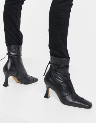 ASOS DESIGN - Ryder - Premium leren laarzen met speciale hak in zwart | ASOS