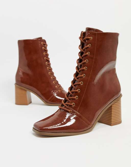 ASOS DESIGN - Rylee - Stivali stringati con punta squadrata cuoio verniciato
