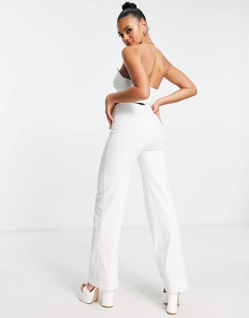 ASOS DESIGN - Rynket bandeau-jumpsuit med lige ben og bælte i hvid, 2 af 4