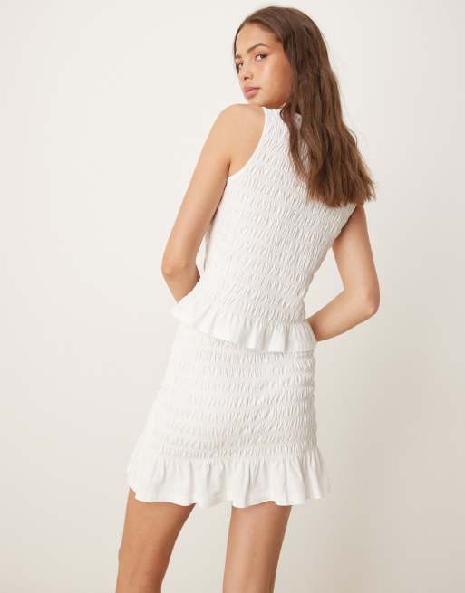 ASOS DESIGN - Rynket hvid mininederdel med flæsekant - Del af sæt, 3 af 5
