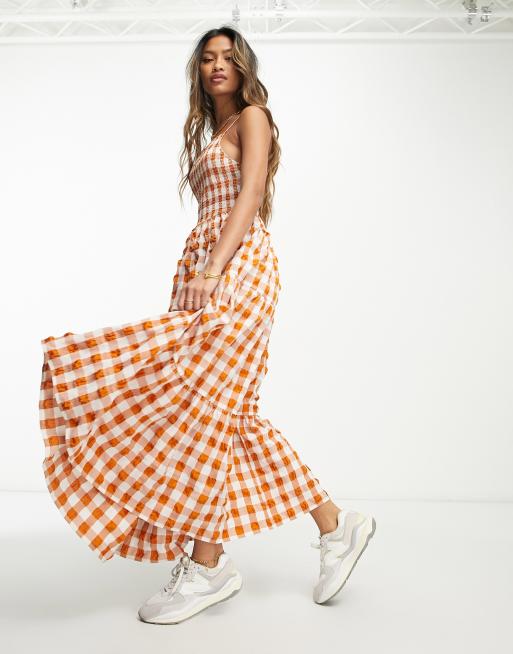 ASOS DESIGN - Rynket maxi-solkjole med firkantet hals og rustfarvede gingham-tern
