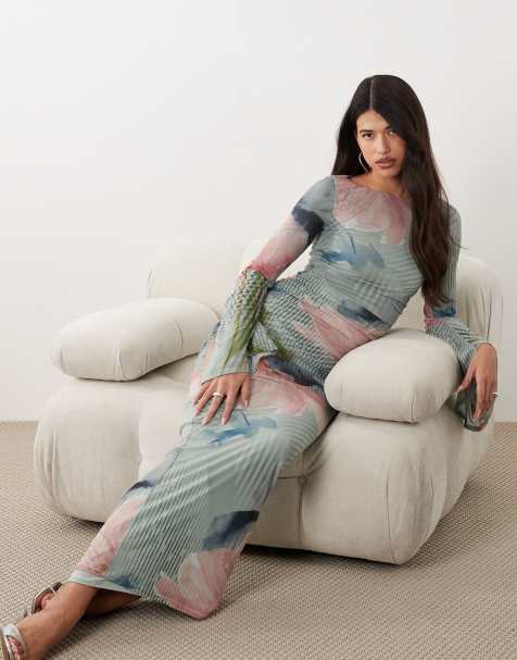 ASOS DESIGN - Rynket maxikjole med vandfaldsærmer og blåt blomstermønster i mesh - view 1