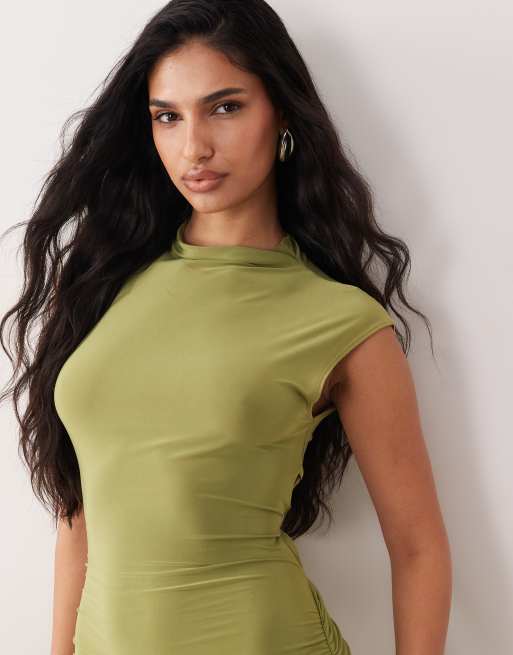 ASOS DESIGN - Rynket olivengrøn maxikjole med snøredetaljer og afkortede ærmer, 3 af 4